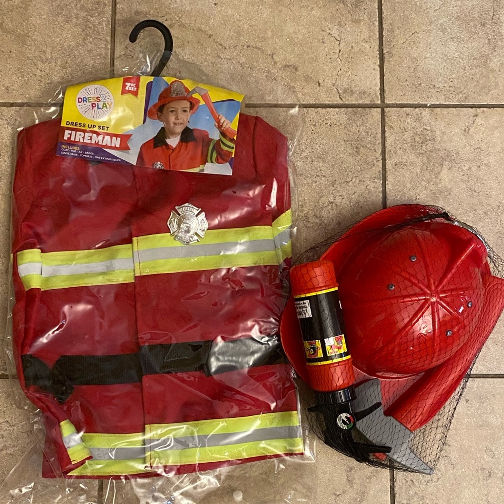 ⭐️HP⭐️🆕🧑‍🚒Firefighter costume - Picture 3 of 7